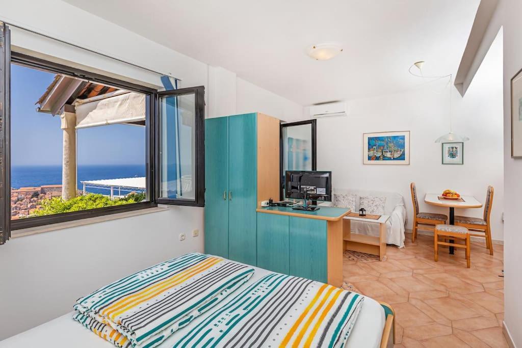 Iconic Old Town View Appartement